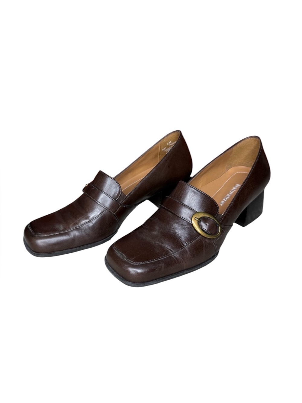 Naturalizer leather heeled loafers